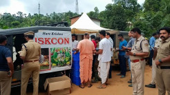 ISKCON Trivandrum Sharing Prasadam and Supplies to Thousands of Kerala Victims