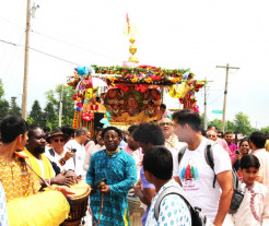 ISKCON Columbus Draws 4,000 for First Rathayatra on Temple Land