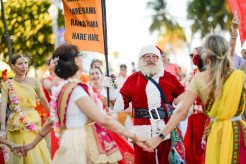 Harināma for the Holidays: Devotees’ December Outreach in Miami