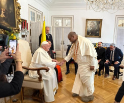 ISKCON Leader calls on Pope Francis in Lisbon, Portugal