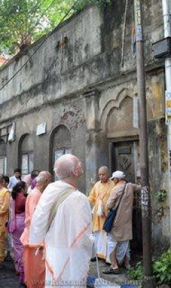 A visit to Srila Prabhupada’s Birthplace (23 min. video)